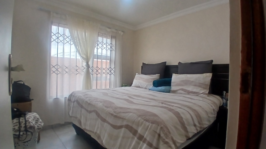 To Let 3 Bedroom Property for Rent in Mandela View Free State